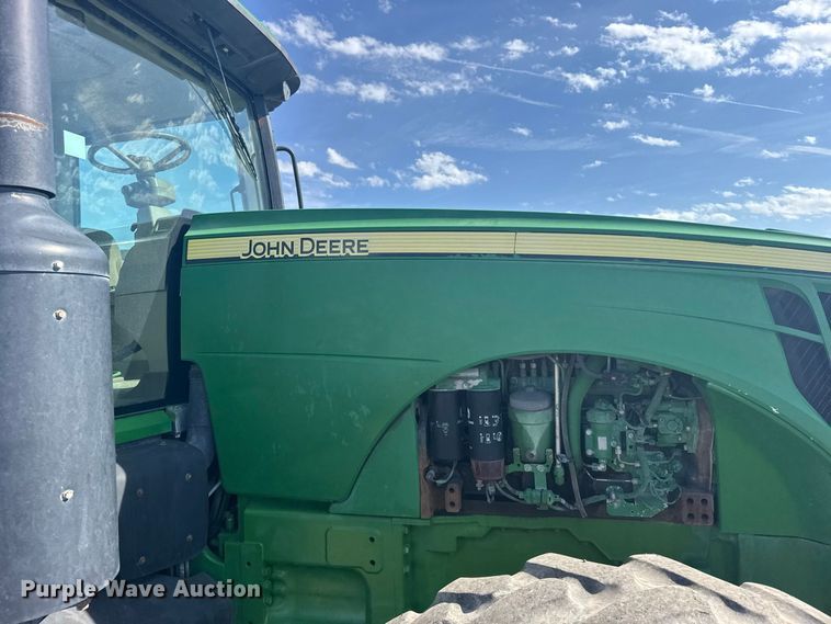 image for item DY3266 2013 John Deere 8260R MFWD tractor