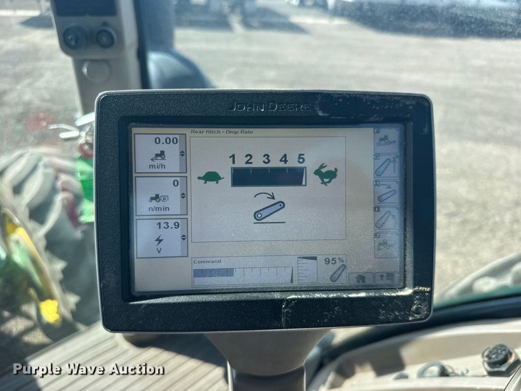 image for item DY3266 2013 John Deere 8260R MFWD tractor