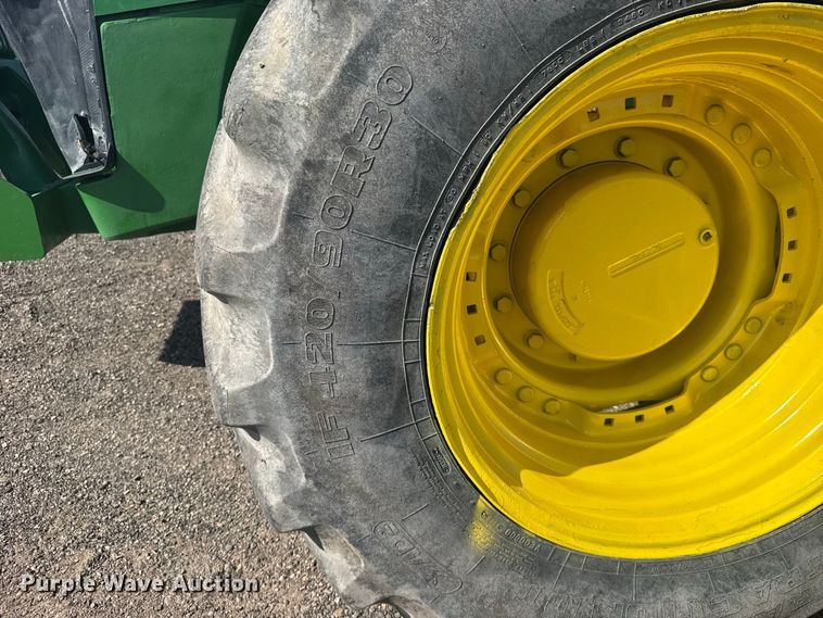 image for item DY3266 2013 John Deere 8260R MFWD tractor