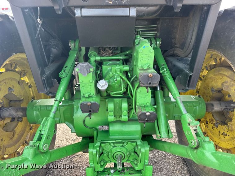 image for item DY3274 1988 John Deere 4450 tractor