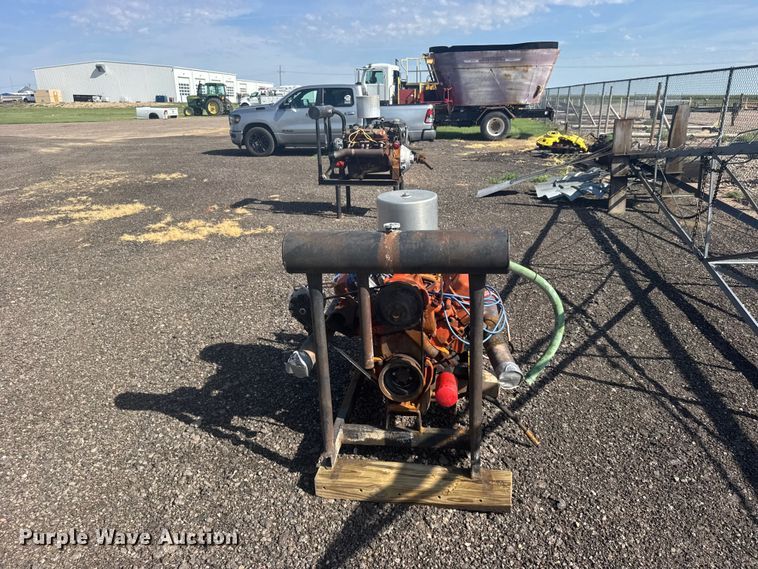 image for item DY3280 (2) irrigation pump engines