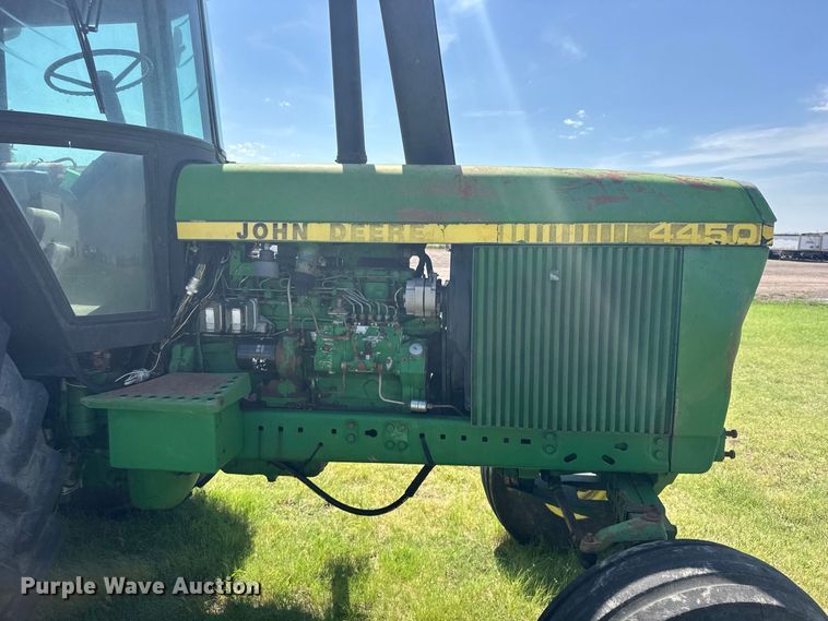 image for item DY3283 1983 John Deere 4450 tractor