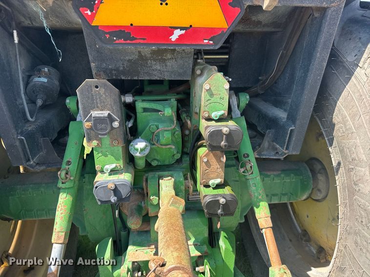 image for item DY3283 1983 John Deere 4450 tractor
