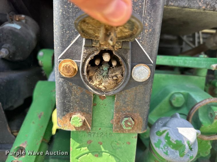 image for item DY3283 1983 John Deere 4450 tractor