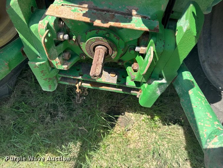 image for item DY3283 1983 John Deere 4450 tractor