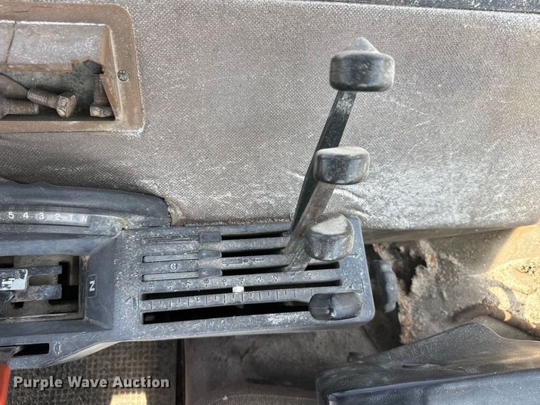 image for item DY3283 1983 John Deere 4450 tractor