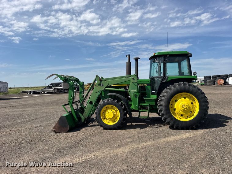 image for item DY3289 1992 John Deere 4055 MFWD tractor