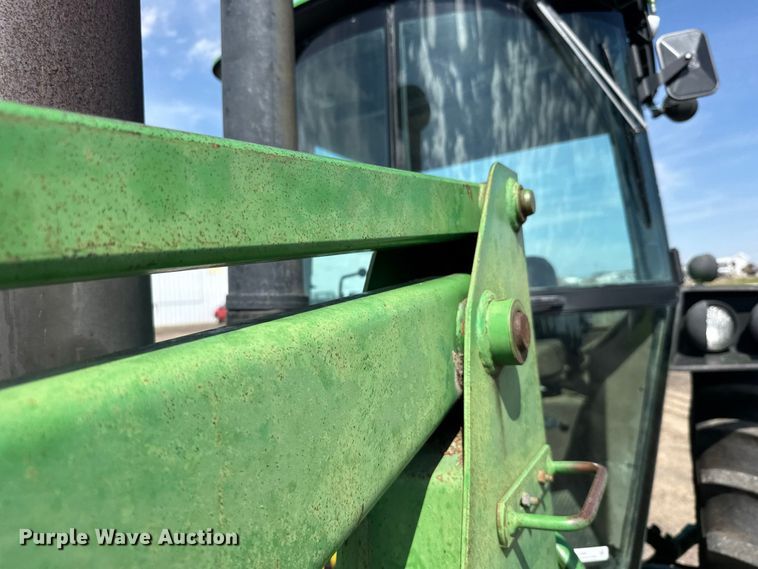 image for item DY3289 1992 John Deere 4055 MFWD tractor