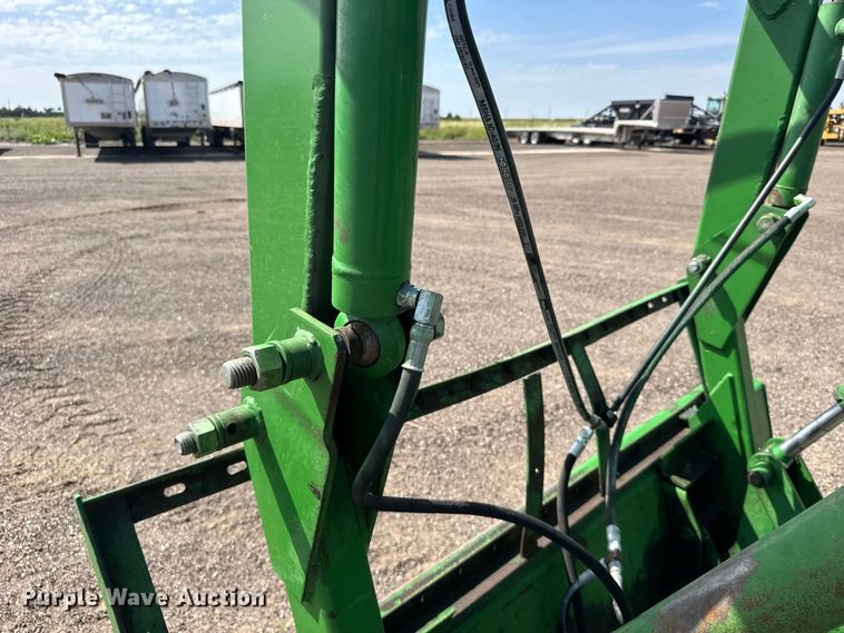 image for item DY3289 1992 John Deere 4055 MFWD tractor