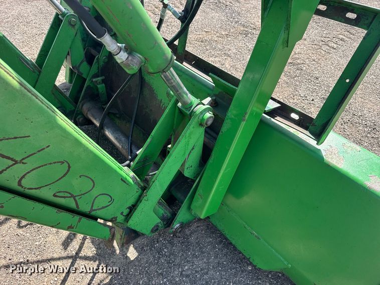 image for item DY3289 1992 John Deere 4055 MFWD tractor