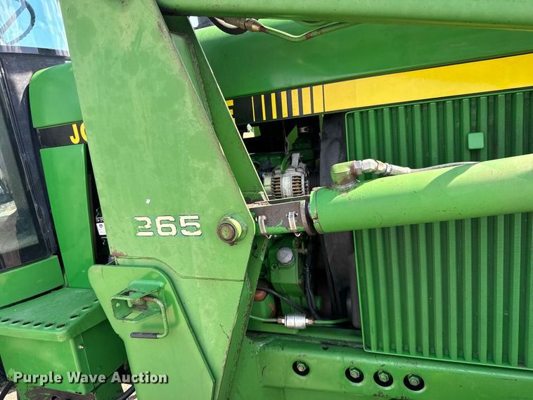 image for item DY3289 1992 John Deere 4055 MFWD tractor