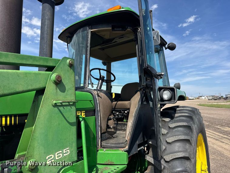 image for item DY3289 1992 John Deere 4055 MFWD tractor
