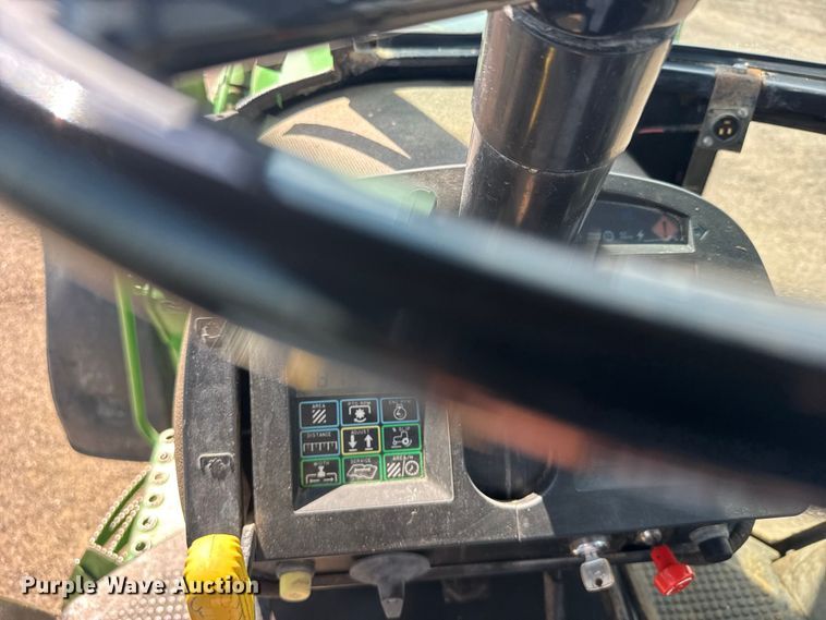 image for item DY3289 1992 John Deere 4055 MFWD tractor