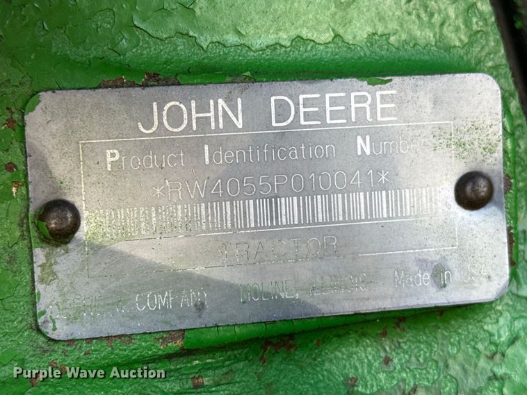 image for item DY3289 1992 John Deere 4055 MFWD tractor