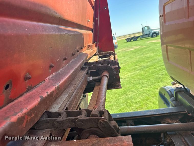 image for item DY3301 1989 Mack  RD manure spreader truck