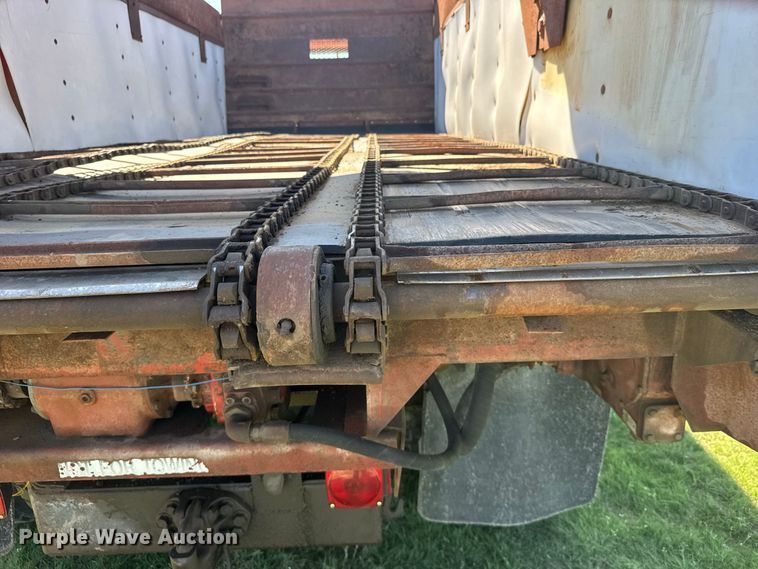image for item DY3301 1989 Mack  RD manure spreader truck
