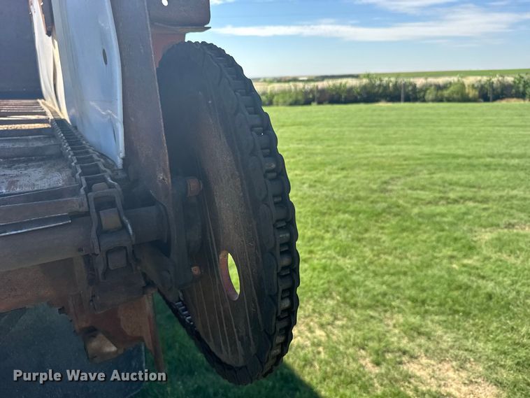 image for item DY3301 1989 Mack  RD manure spreader truck
