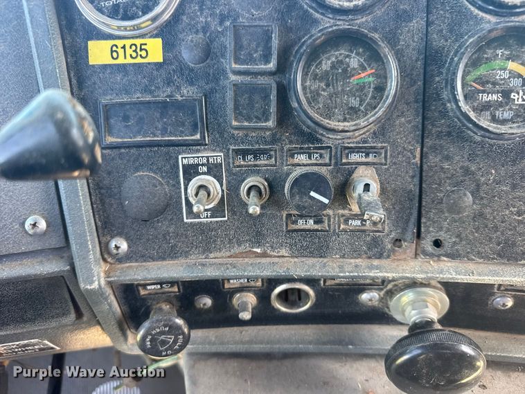 image for item DY3301 1989 Mack  RD manure spreader truck