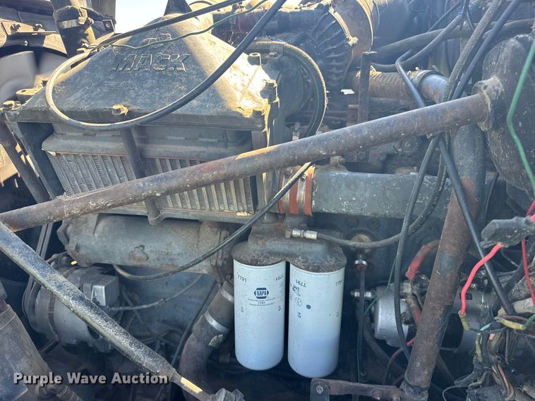 image for item DY3301 1989 Mack  RD manure spreader truck