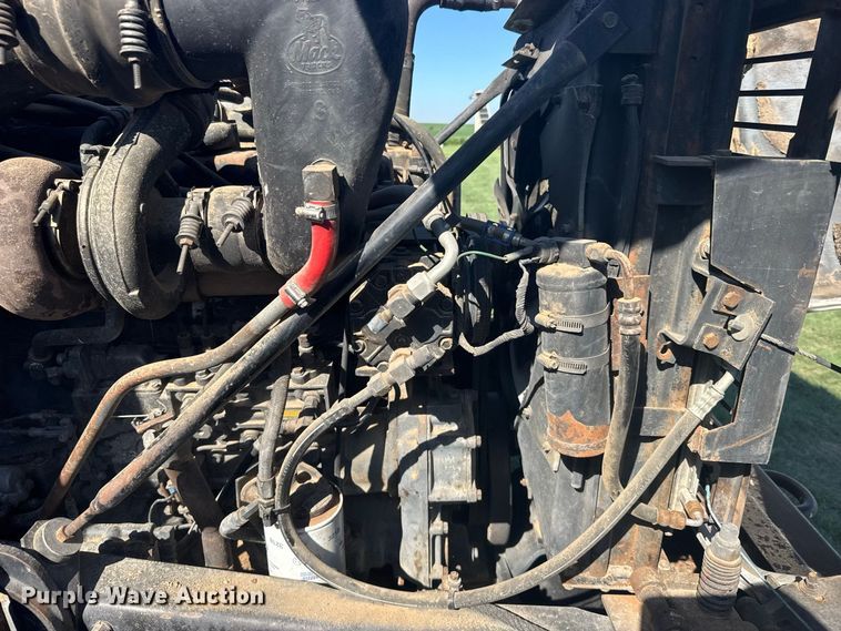 image for item DY3301 1989 Mack  RD manure spreader truck