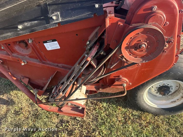 image for item DY3304 Hesston 1265 Hydro Swing swather / windrower