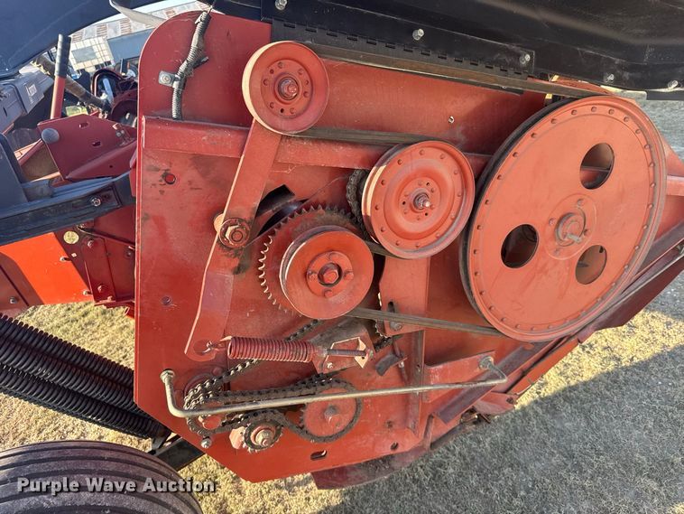 image for item DY3304 Hesston 1265 Hydro Swing swather / windrower