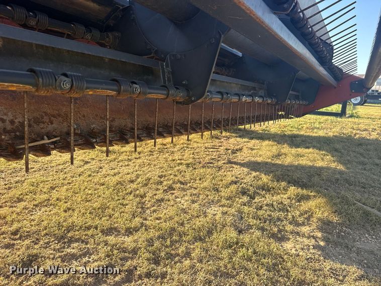 image for item DY3304 Hesston 1265 Hydro Swing swather / windrower