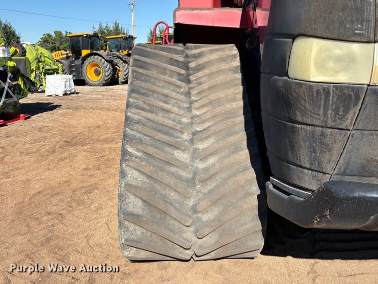 image for item EA0008 2011 Case IH Steiger 500 QuadTrac 4WD tractor