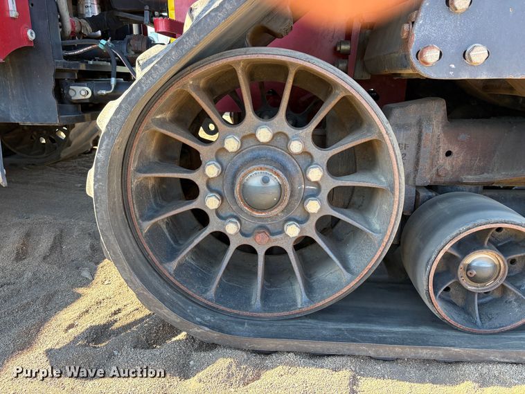 image for item EA0008 2011 Case IH Steiger 500 QuadTrac 4WD tractor