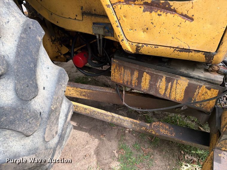 image for item EA0451 1990 Ford 7710 Tiger Special tractor