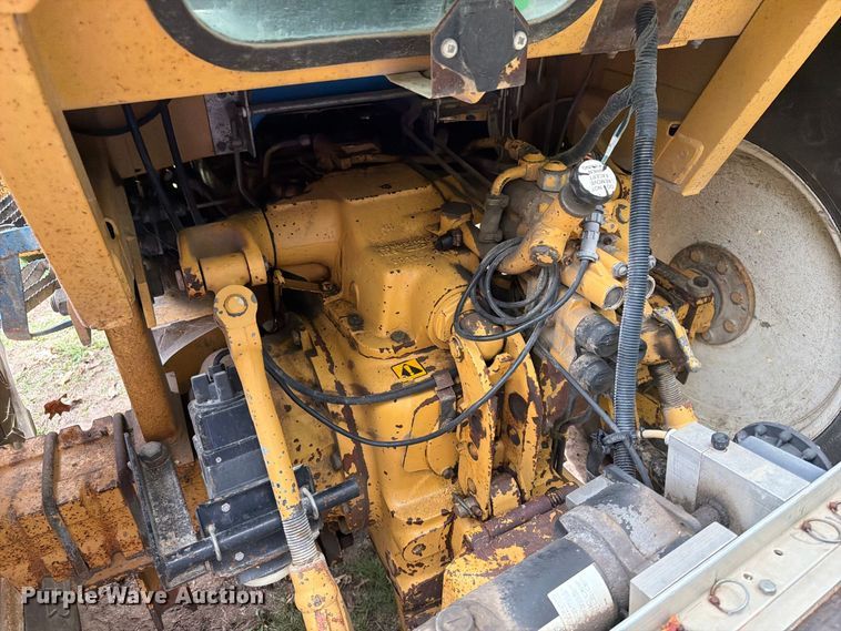 image for item EA0451 1990 Ford 7710 Tiger Special tractor