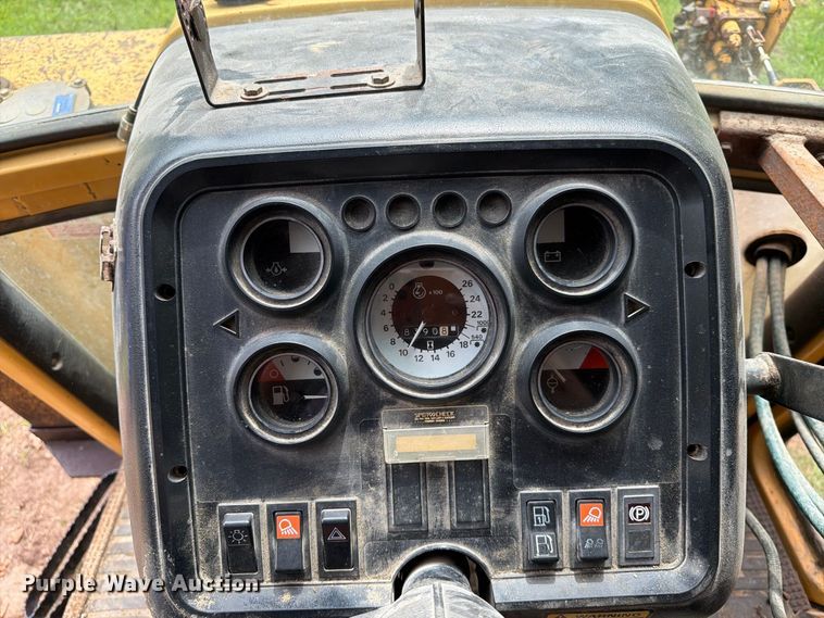 image for item EA0451 1990 Ford 7710 Tiger Special tractor