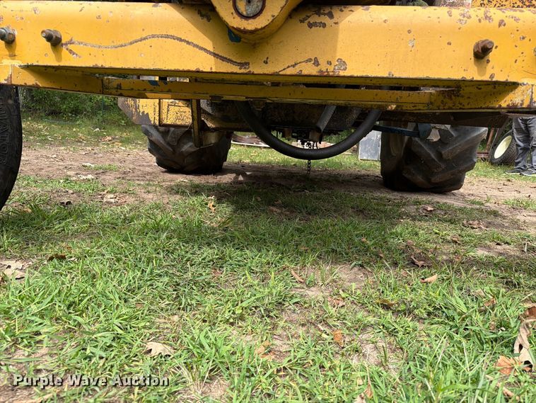 image for item EA0451 1990 Ford 7710 Tiger Special tractor
