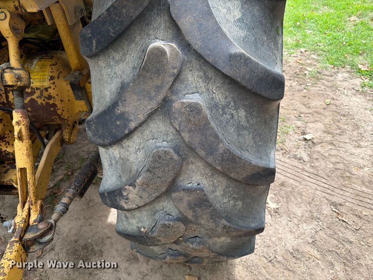 image for item EA0451 1990 Ford 7710 Tiger Special tractor