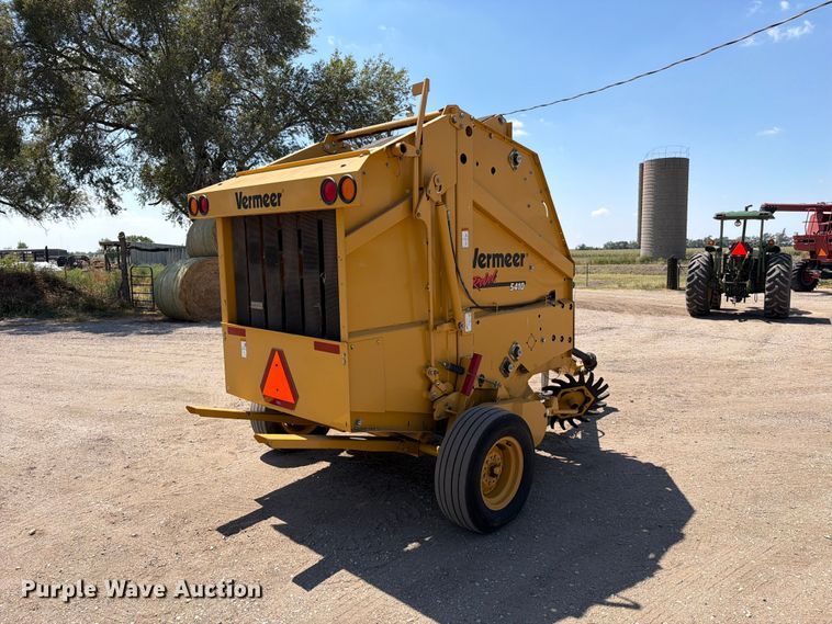 image for item EP7537 2008 Vermeer 5410 rebel round baler