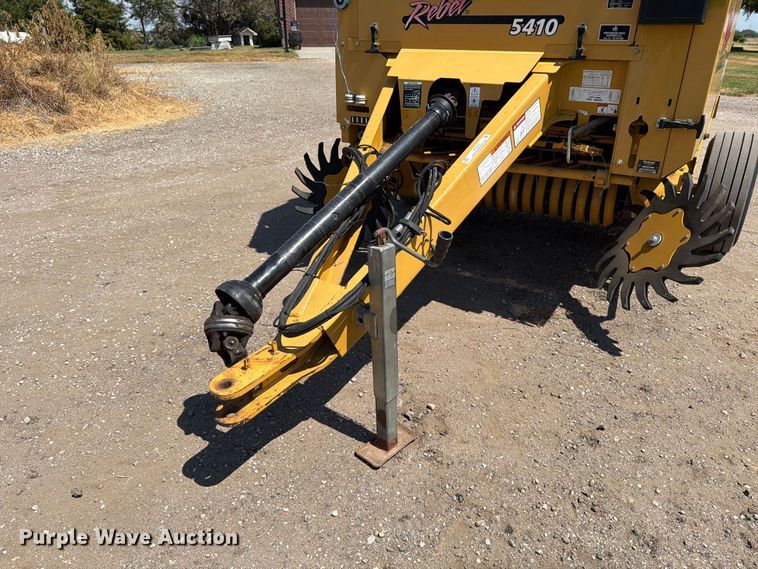 image for item EP7537 2008 Vermeer 5410 rebel round baler