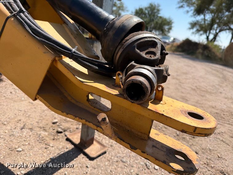 image for item EP7537 2008 Vermeer 5410 rebel round baler