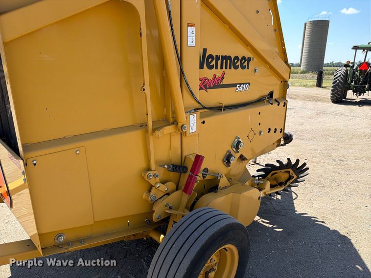 image for item EP7537 2008 Vermeer 5410 rebel round baler