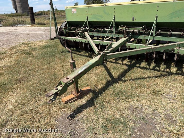 image for item EP7539 John Deere DF208C grain drill