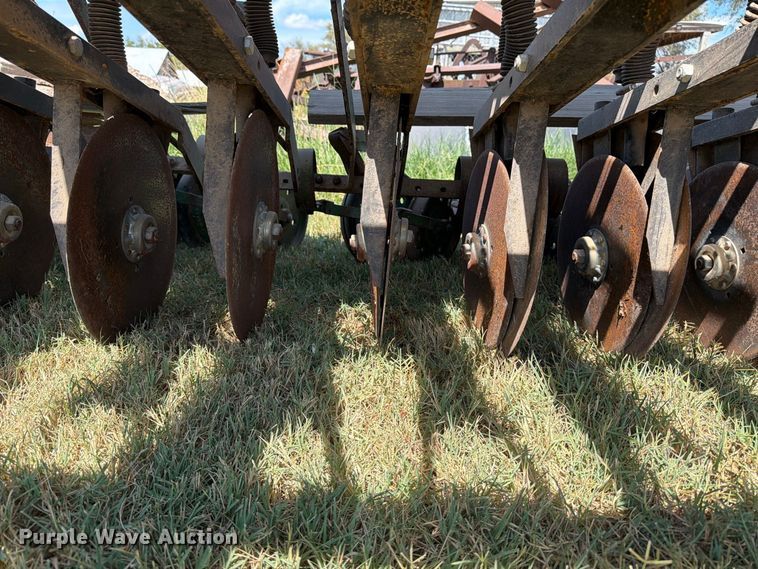 image for item EP7539 John Deere DF208C grain drill