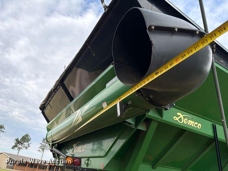 image for item EP7544 Demco 1050 grain cart