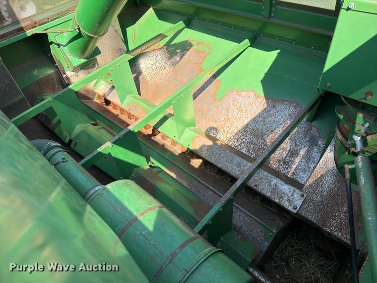 image for item EP7545 1981 John Deere Turbo 7720 combine