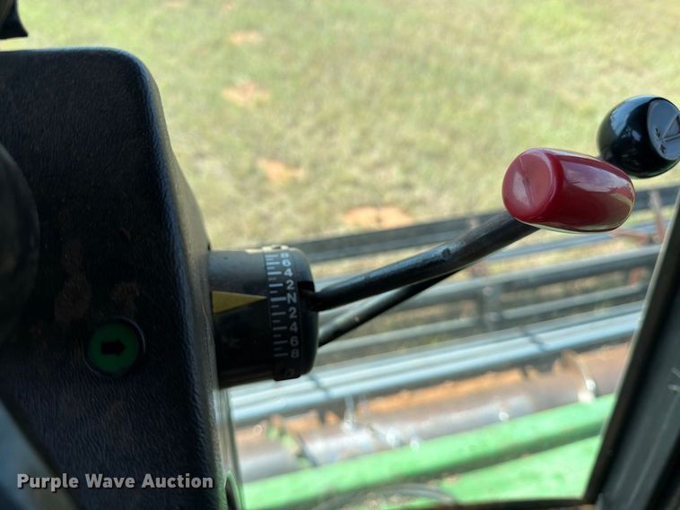 image for item EP7545 1981 John Deere Turbo 7720 combine