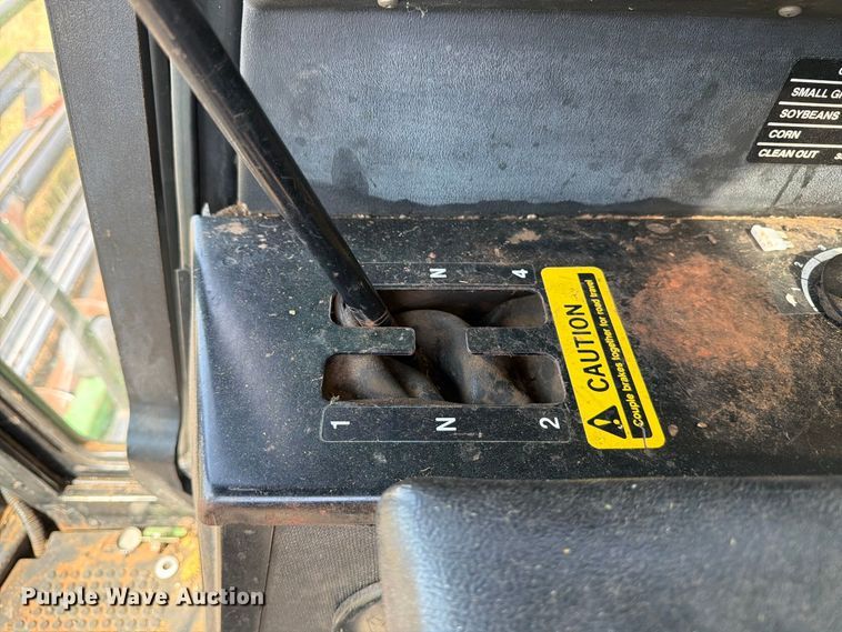 image for item EP7545 1981 John Deere Turbo 7720 combine