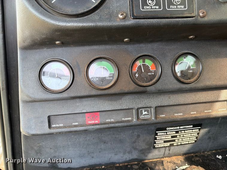 image for item EP7545 1981 John Deere Turbo 7720 combine