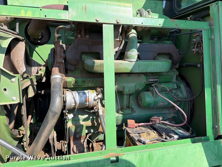 image for item EP7545 1981 John Deere Turbo 7720 combine