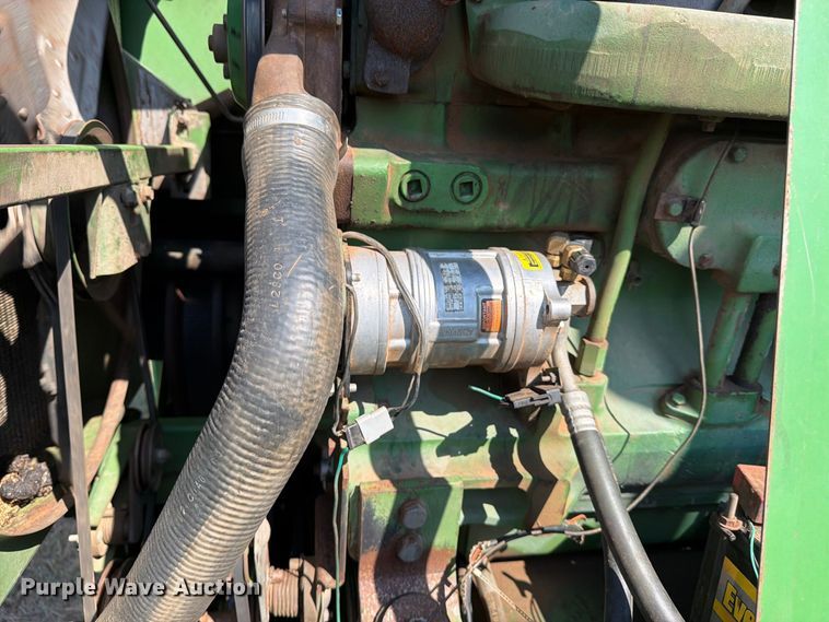 image for item EP7545 1981 John Deere Turbo 7720 combine