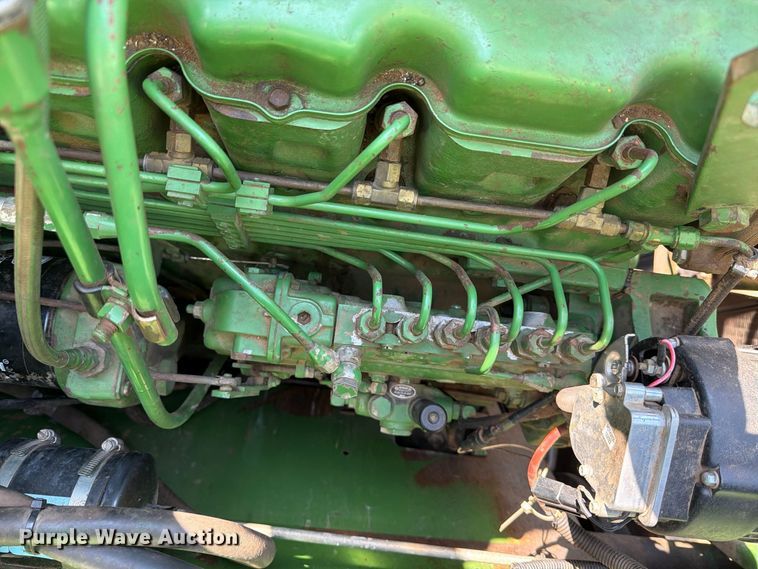 image for item EP7545 1981 John Deere Turbo 7720 combine