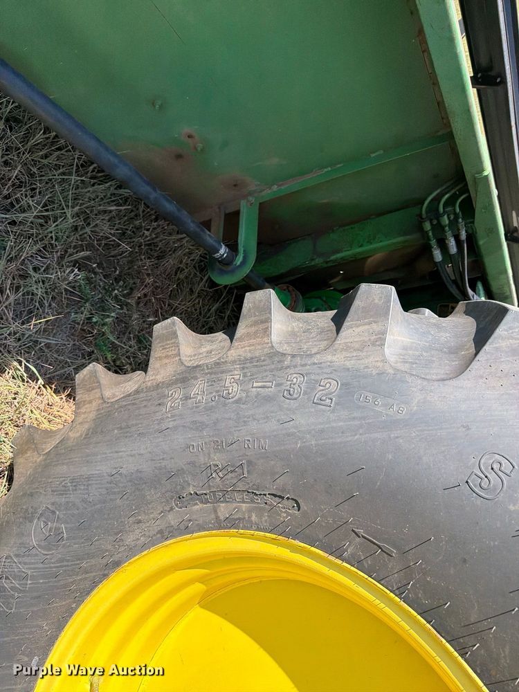 image for item EP7545 1981 John Deere Turbo 7720 combine