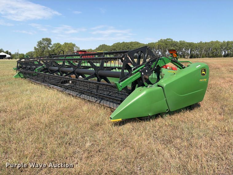 2014 John Deere 640FD flex draper head